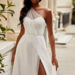 A&N Boutique Made To Order Leslie Gown