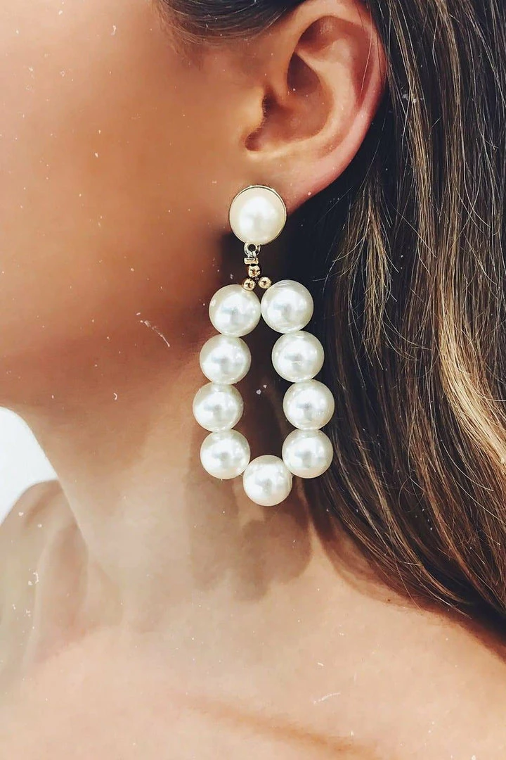 Glazori Jewels Glazori Kalinda Oval Pearl Drop Earrings 3 Glazori Jewels Glazori Kalinda Oval Pearl Drop Earrings