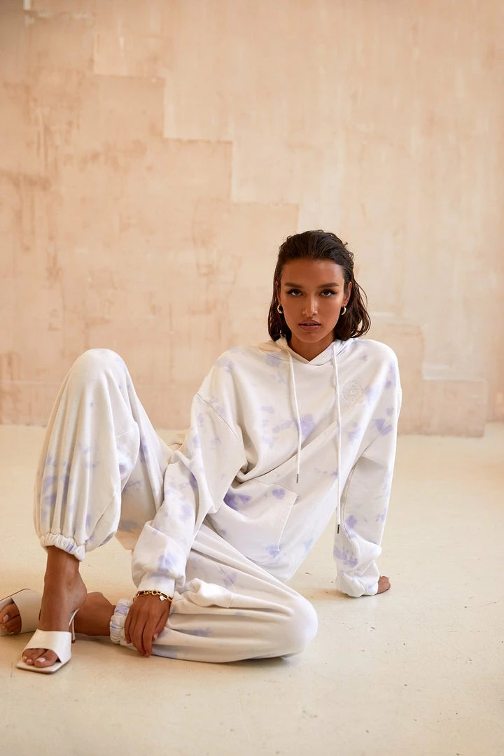 Alamour The Label Kylie Oversized Joggers - Lilac 5 Alamour The Label Kylie Oversized Joggers - Lilac